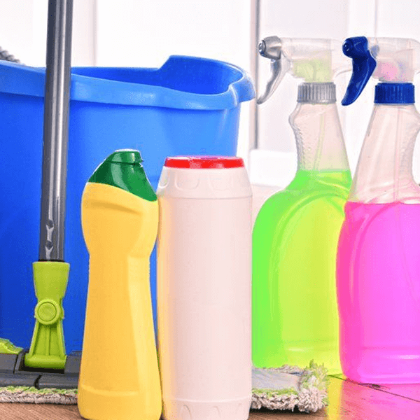 Farklı Yüzeyler İçin En İyi Temizlik Ürünleri : Kapak Görseli