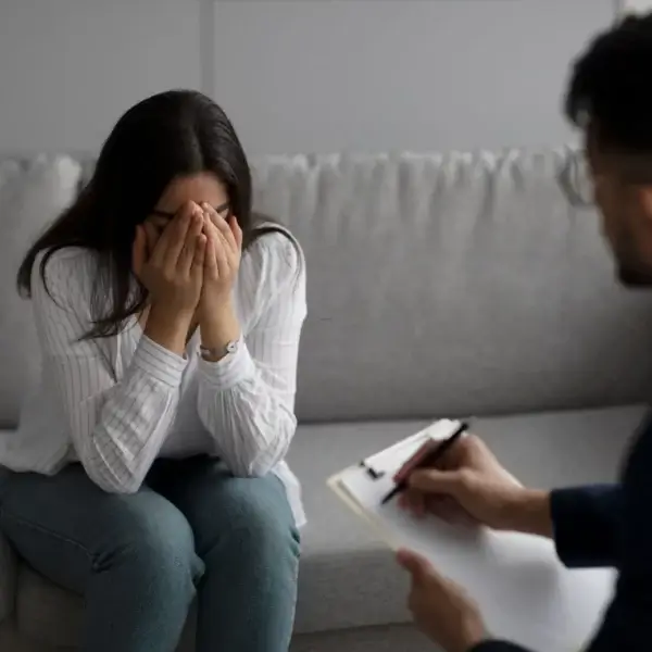 Temizlik Alışkanlıkları ve Zihinsel Sağlık: Ne Zaman Yardım Almalısınız? : Kapak Görseli